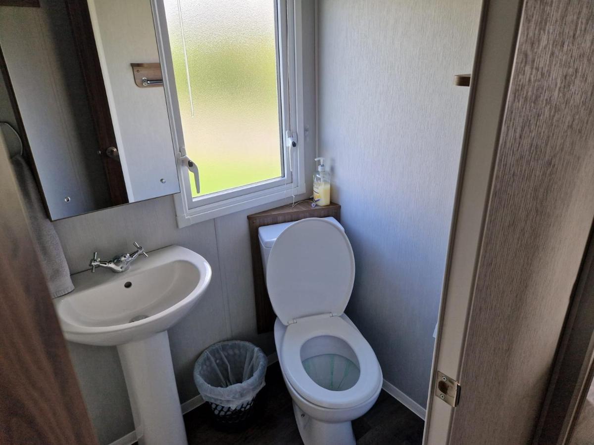 Hotel The Fleet Retreat Wyke Regis Esterno foto