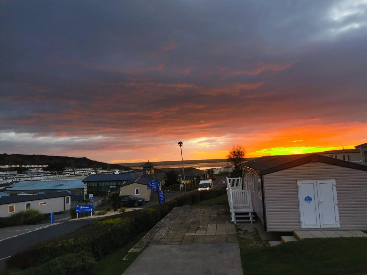 Hotel The Fleet Retreat Wyke Regis Esterno foto