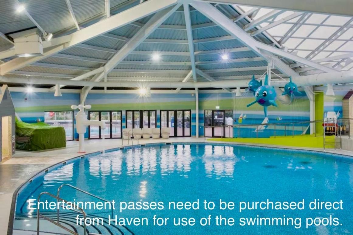 Hotel The Fleet Retreat Wyke Regis Esterno foto